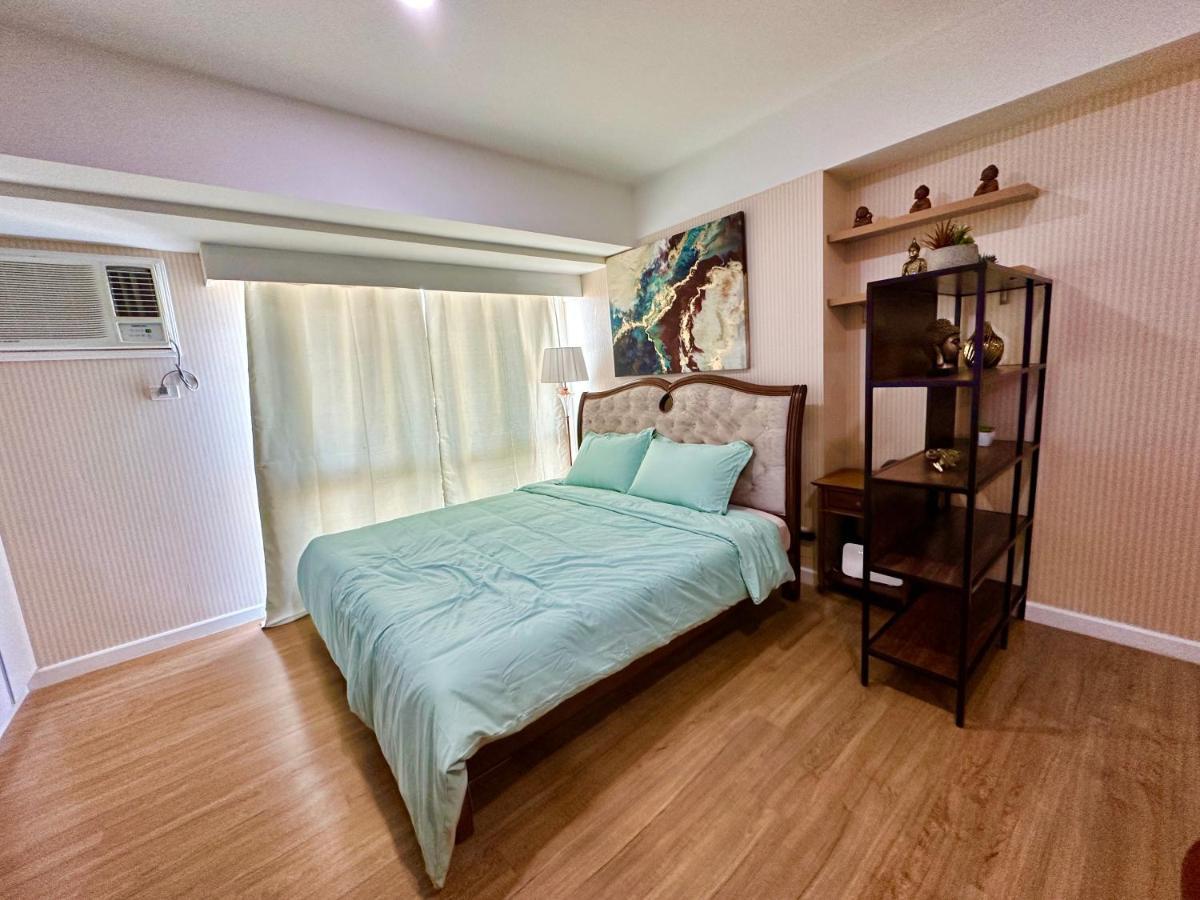 Feels Like Home Condos Abreeza Place Tower 1 & 2 Davao City Екстериор снимка