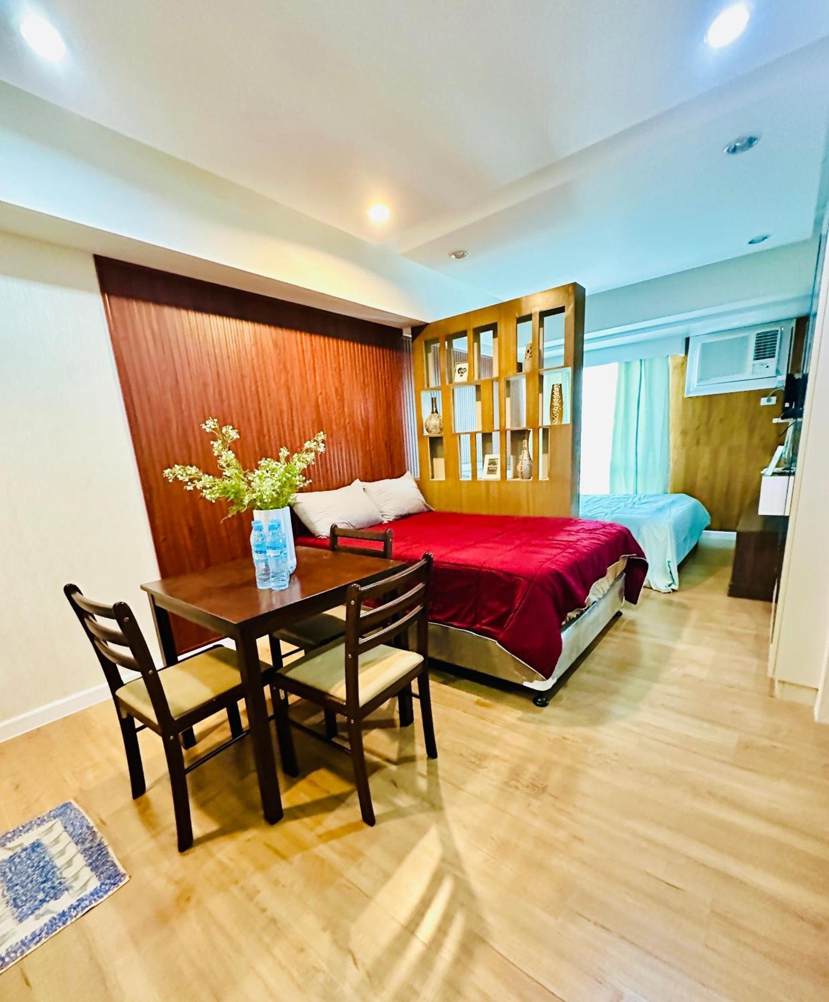 Feels Like Home Condos Abreeza Place Tower 1 & 2 Davao City Екстериор снимка