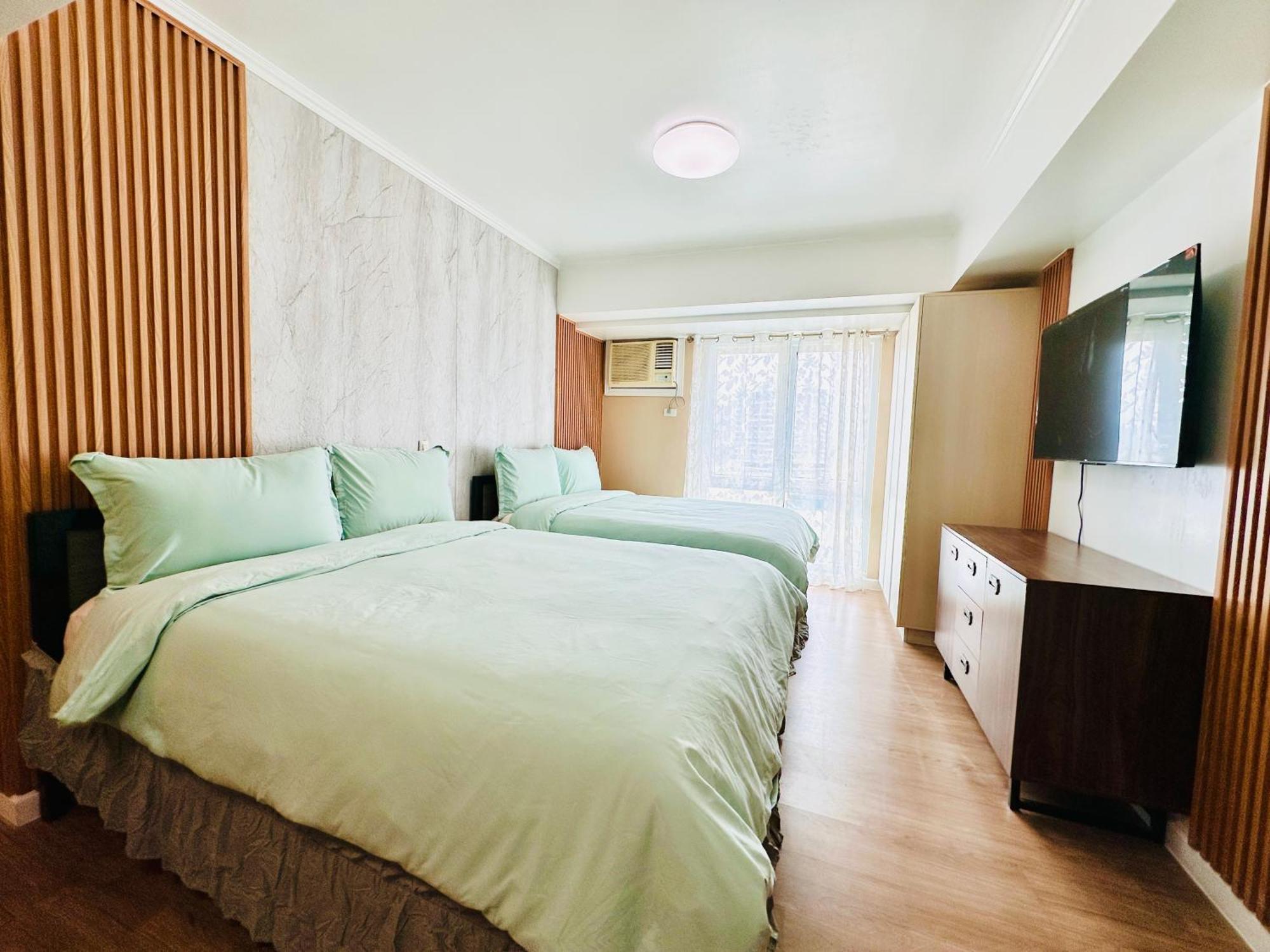 Feels Like Home Condos Abreeza Place Tower 1 & 2 Davao City Екстериор снимка