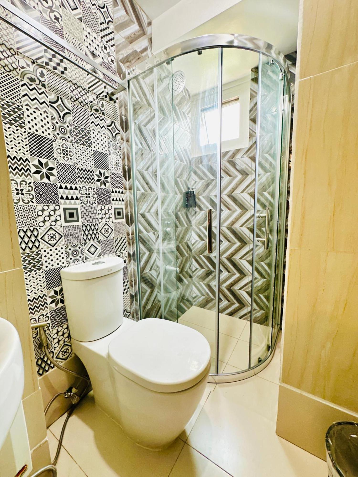 Feels Like Home Condos Abreeza Place Tower 1 & 2 Davao City Екстериор снимка